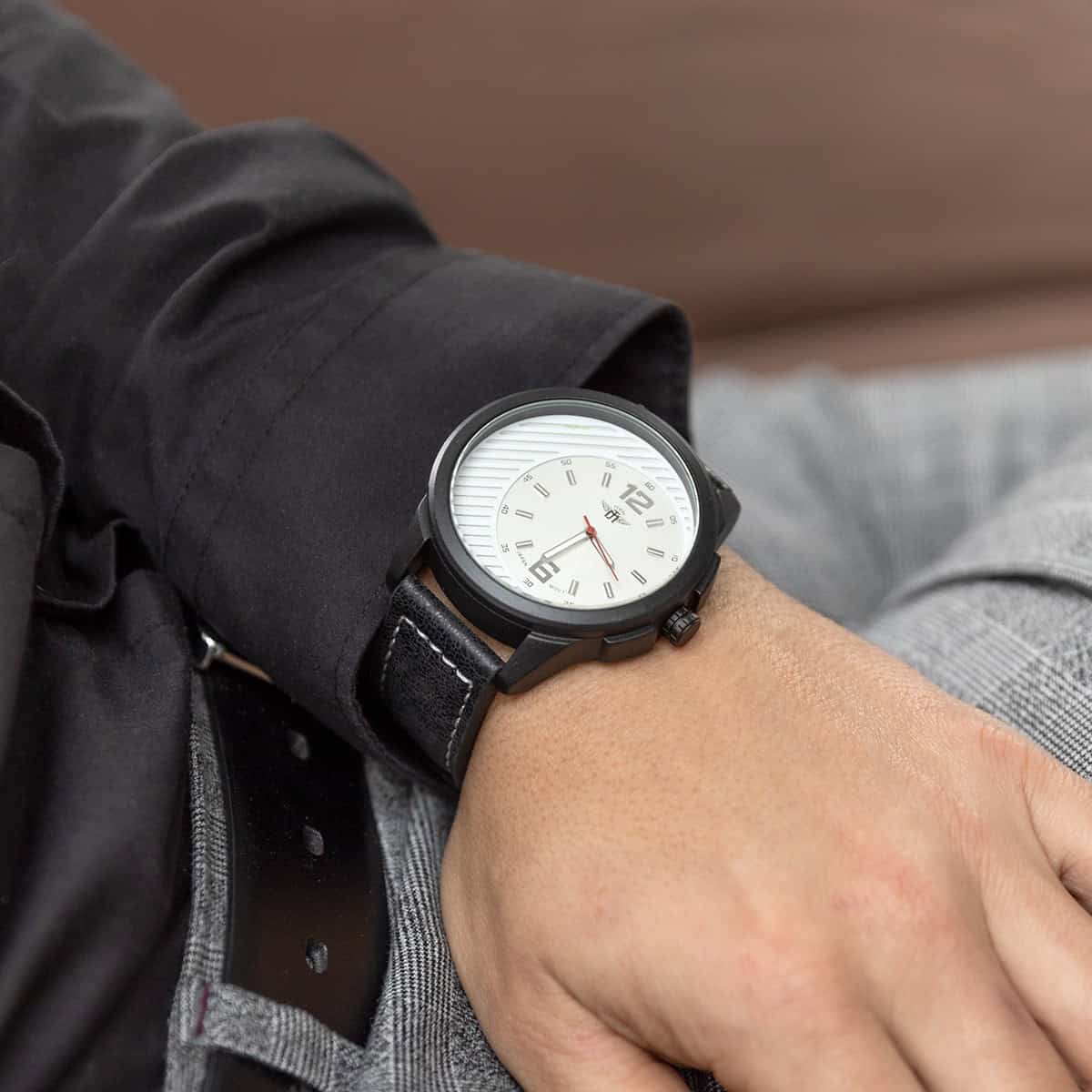 Montre Homme Noir M. JOHN