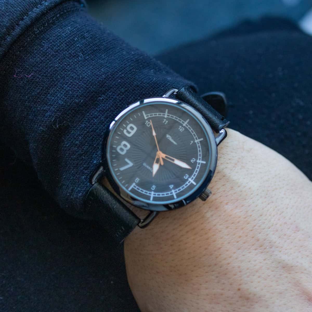 Montre Homme Couleur Noir CHTIME