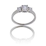 Très Jolie Bague pour Femme en Métal Ornée avec Zirconium