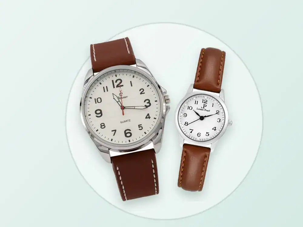 Montre homme CHTIME et montre femme Louise Pearl, bracelets en cuir marron