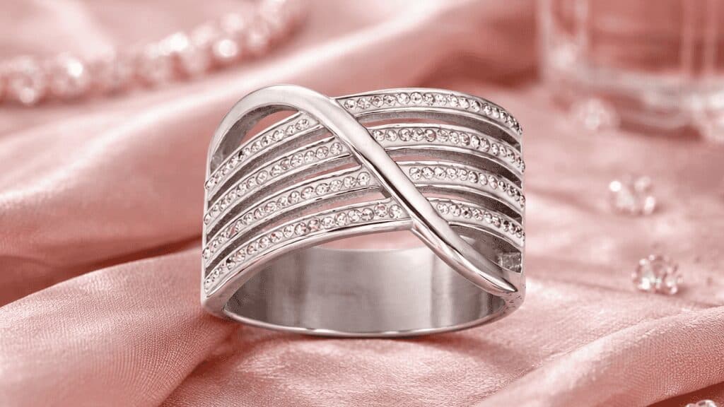 Comment connaître sa taille de bague : bague fantaisie LookMaMontre